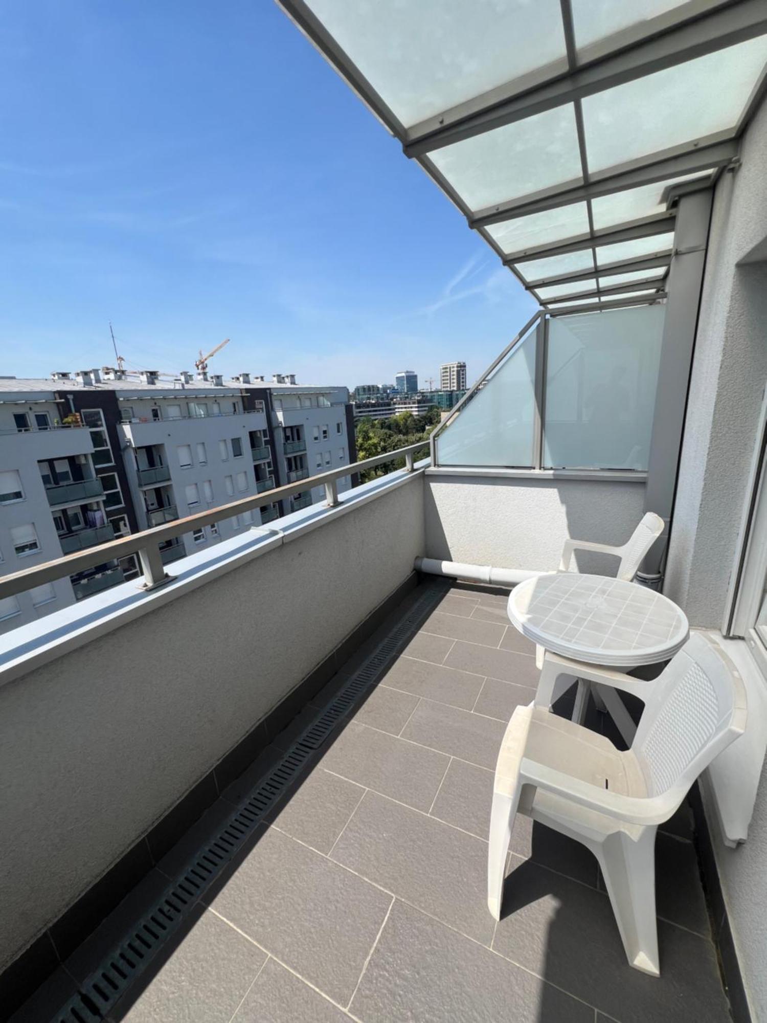 Hedonia Belgrado Exterior foto